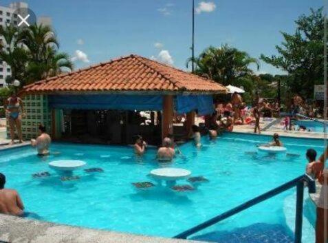 Ecologic Park Ap 2 Quartos Para 7 Pessoas 1Park Aquatico 10 Piscinas Termais Caldas Novas Ngoại thất bức ảnh
